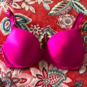 Victoria’s Secret push up bra